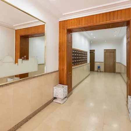 Aurel Apartment