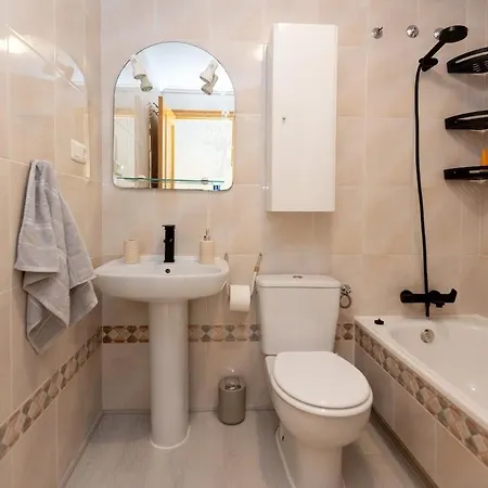 Aurel Apartment